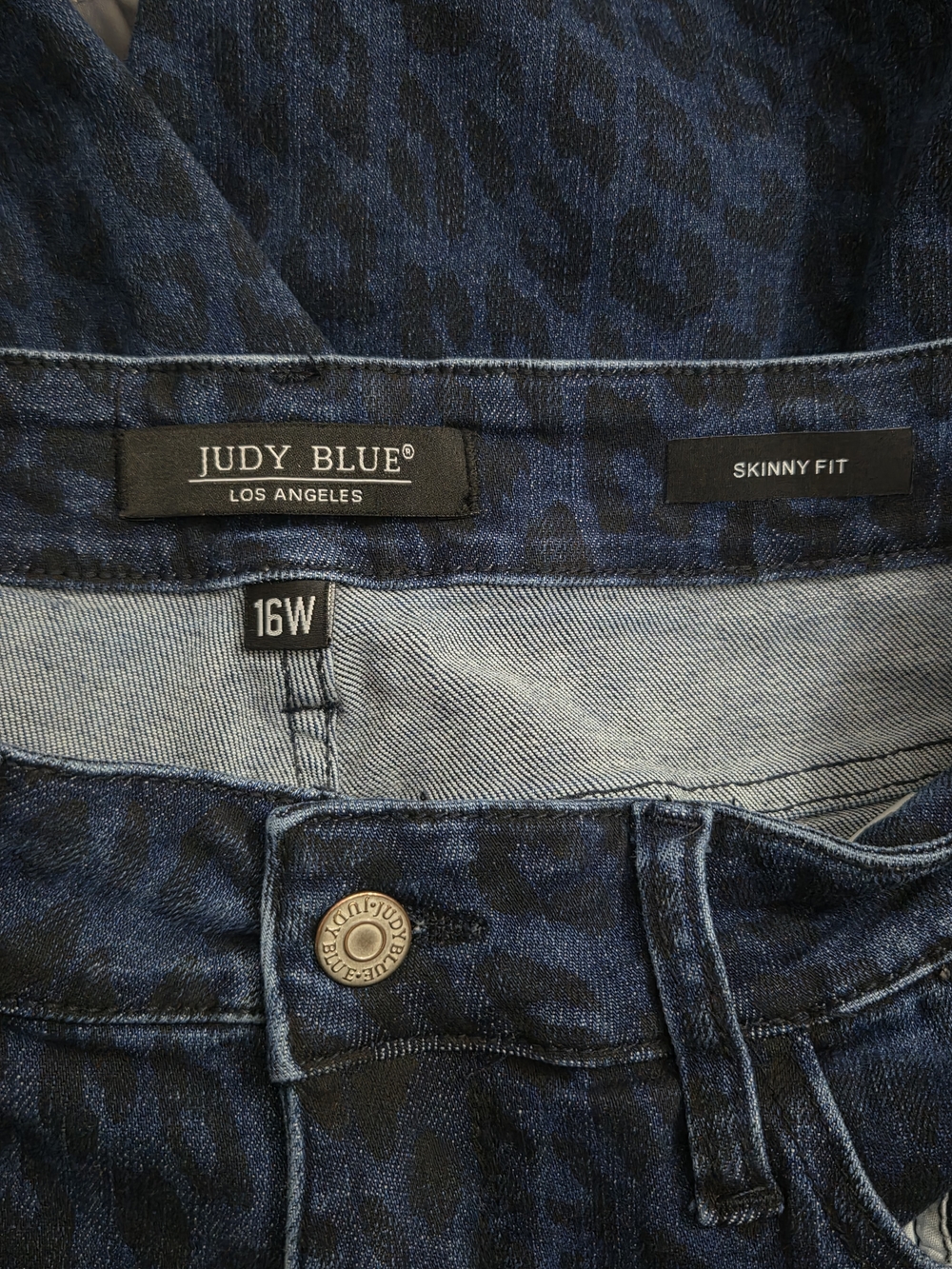Judy Blue Dark Blue Leopard Print Women's Jeans - Picture 3 of 5